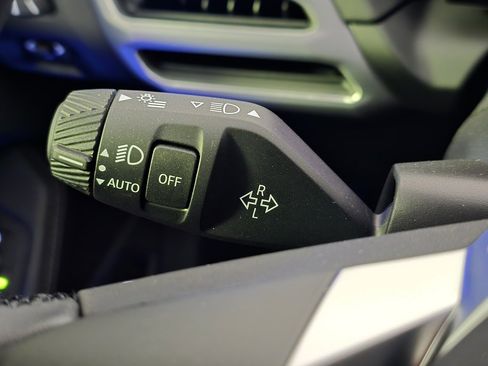 New 2026 BMW 228i xDrive w/ Technology Package image 21