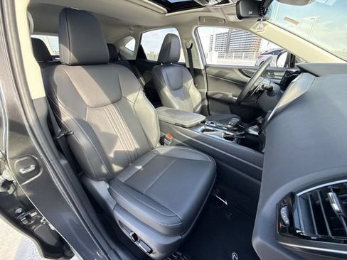 Used 2024 Lexus NX 250 FWD image 26