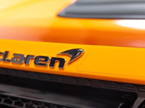 Used 2015 McLaren 650S Spider RWD image 75