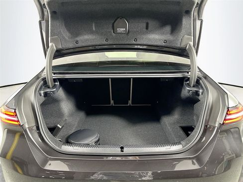 Certified 2026 BMW 530i RWD image 29