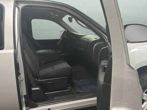 Used 2011 GMC Sierra 1500 SLE w/ Power Tech Package AWD/4WD image 20