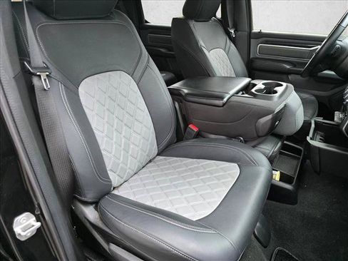 Used 2022 RAM 1500 Big Horn AWD/4WD image 21