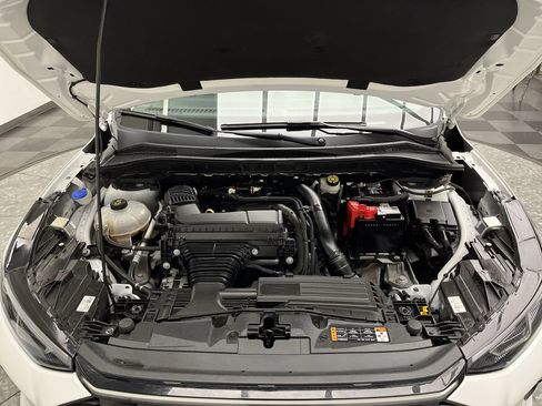 Certified 2024 Ford Escape Platinum AWD/4WD image 27