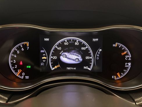 Used 2017 Jeep Grand Cherokee Limited AWD/4WD image 14
