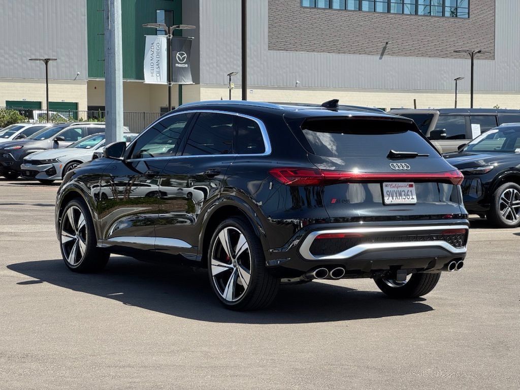 Used 2025 Audi SQ5 Prestige AWD/4WD image 31