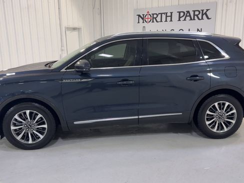 Used 2023 Lincoln Nautilus AWD w/ Premium Package image 6