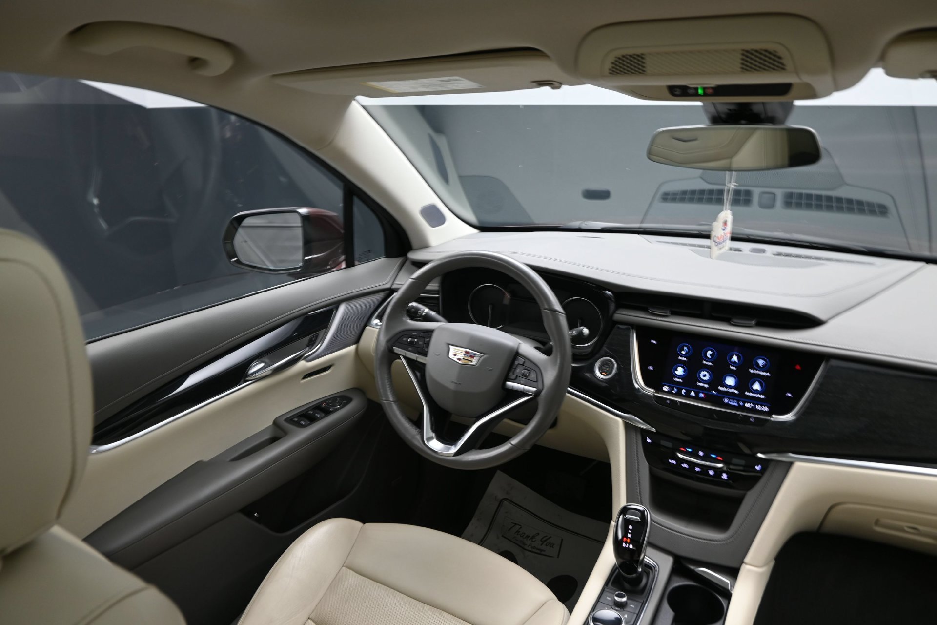Used 2022 Cadillac XT6 Premium Luxury FWD image 39