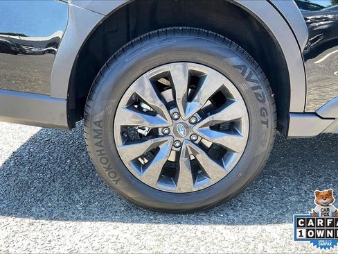 Certified 2025 Subaru Outback Onyx Edition AWD/4WD image 12