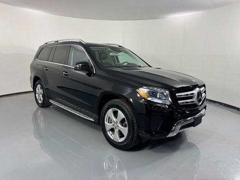 Used 2017 Mercedes-Benz GLS 450 4MATIC image 3