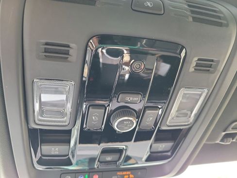 New 2025 Cadillac Escalade Premium Luxury image 49