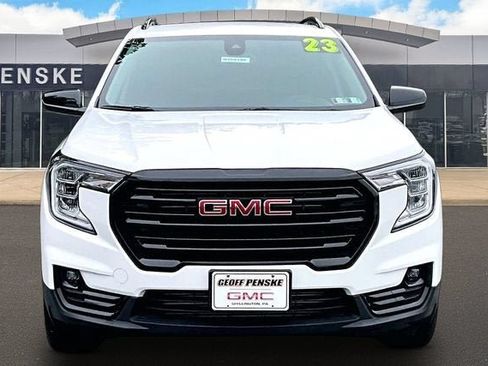 Certified 2023 GMC Terrain SLT w/ Elevation Edition AWD/4WD image 3