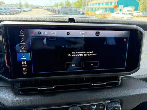 Used 2025 Jeep Gladiator Sport image 20