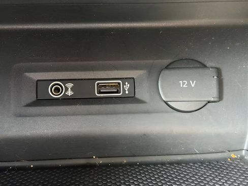 Used 2019 Volkswagen Atlas SEL R-Line AWD/4WD image 13