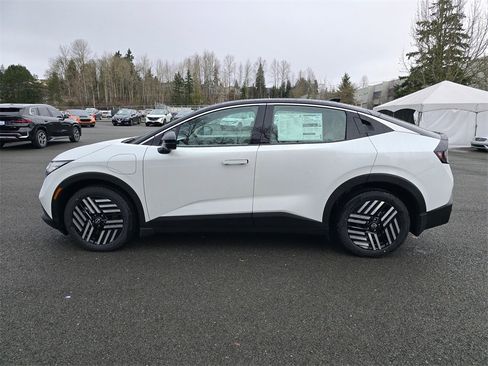 New 2026 Nissan Leaf SV+ w/ Floor Mat Package (SV+) image 2