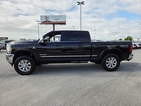 Used 2024 RAM 2500 Limited AWD/4WD image 4