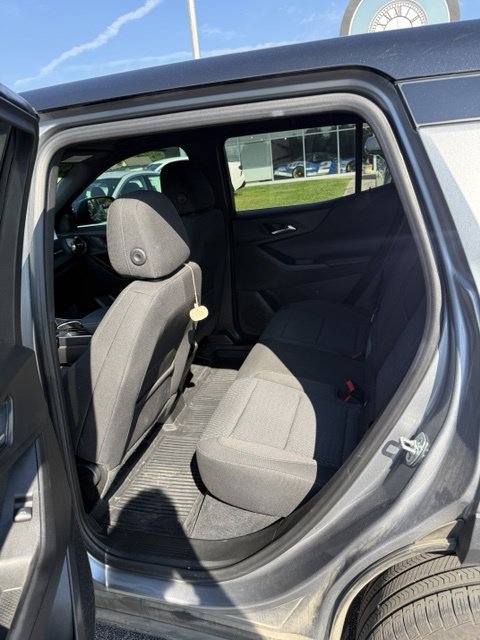 Certified 2026 Chevrolet Equinox LT w/ LPO, Floor Liner Package AWD/4WD image 8