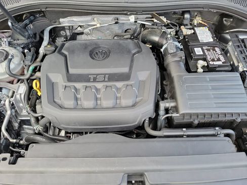 Used 2021 Volkswagen Tiguan SE R-Line FWD image 36