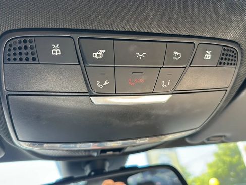 Used 2018 Mercedes-Benz C 300 Sedan image 20