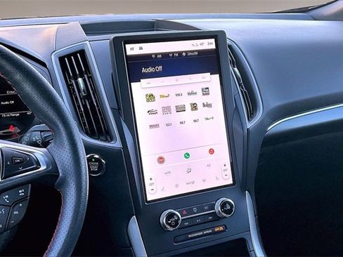 Used 2023 Ford Edge ST-Line image 9