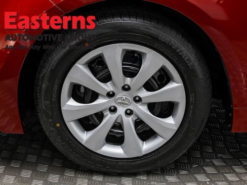 Used 2024 Toyota Corolla LE image 31