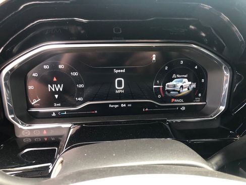 New 2025 GMC Sierra 1500 Elevation image 19