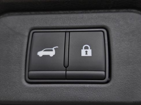New 2026 Nissan Rogue SV FWD image 10