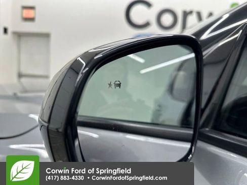 Used 2023 Chevrolet TrailBlazer RS w/ Technology Package image 37