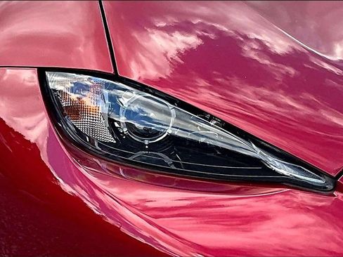 Used 2016 MAZDA MX-5 Miata Sport image 21