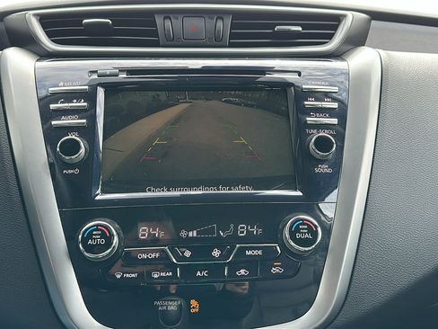 Certified 2024 Nissan Murano SV w/ SV Midnight Edition Package image 21