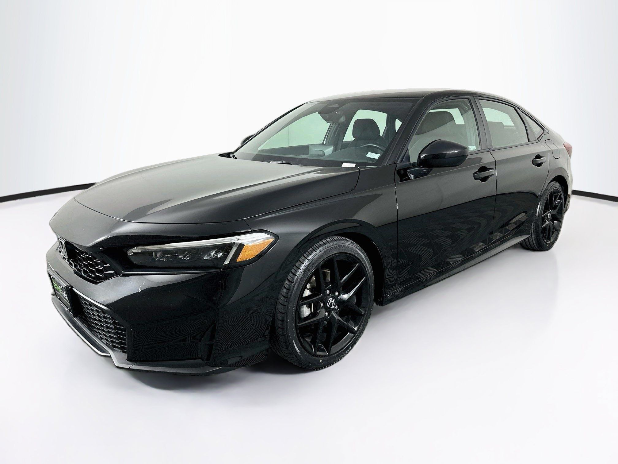 Used 2025 Honda Civic Sport image 3