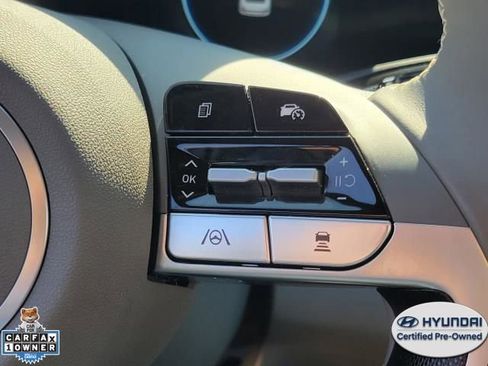 Used 2025 Hyundai Elantra SEL FWD image 21