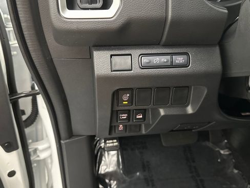 New 2026 Nissan Frontier SV w/ Tow Package image 16