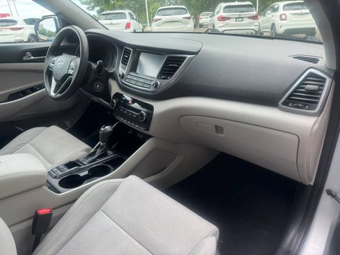 Used 2018 Hyundai Tucson SEL w/ Cargo Package FWD image 19