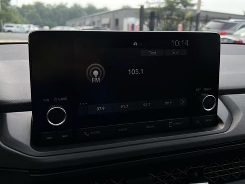 Used 2024 Honda Accord EX image 28