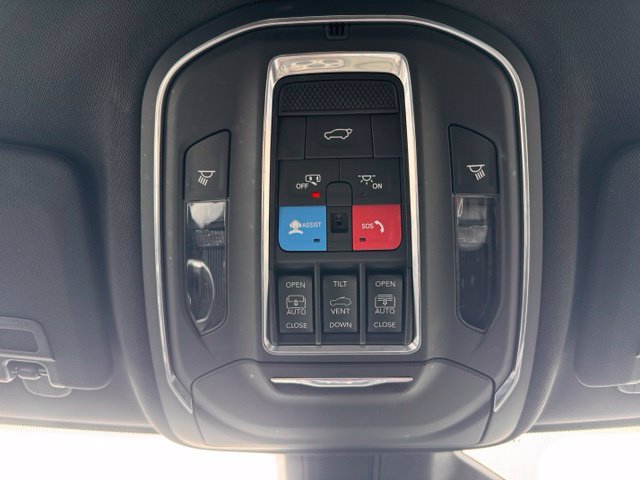 Used 2024 Jeep Grand Cherokee Limited 4xe AWD/4WD image 19