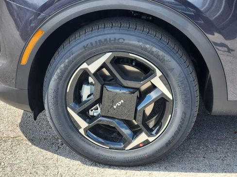 New 2026 Kia Sportage EX AWD/4WD image 8