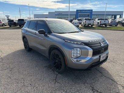 Used 2022 Mitsubishi Outlander SE