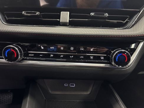 New 2026 Chevrolet Equinox RS image 33