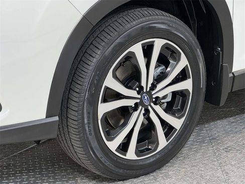 Used 2024 Subaru Forester Limited w/ Pop Package 2 image 9