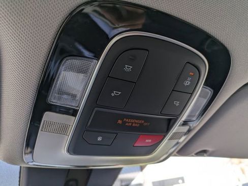 Used 2023 Hyundai Santa Fe SEL FWD image 33