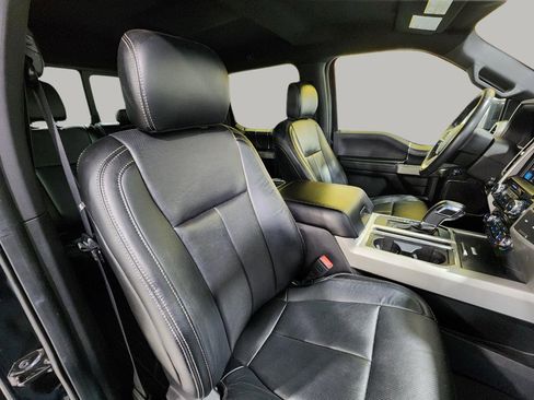 Used 2018 Ford F150 Lariat image 25