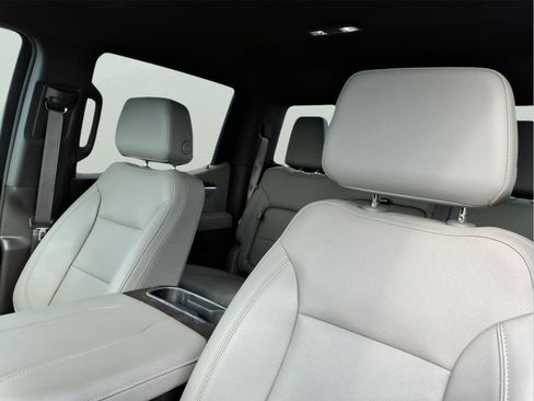 Used 2023 Chevrolet Silverado 1500 LTZ image 17