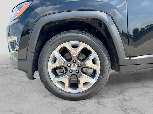 Used 2021 Jeep Compass Limited AWD/4WD image 14
