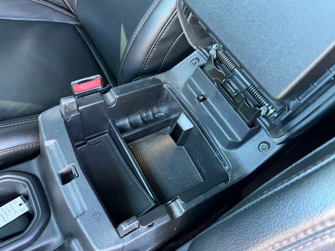 Used 2021 Jeep Wrangler Unlimited Rubicon w/ Trailer Tow Package image 15