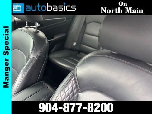Used 2019 Kia Cadenza Limited FWD image 24