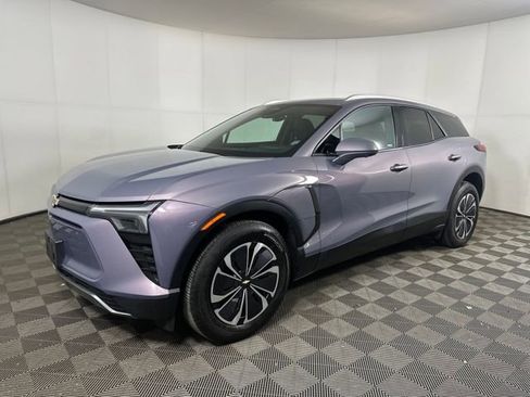 Used 2024 Chevrolet Blazer EV LT image 7