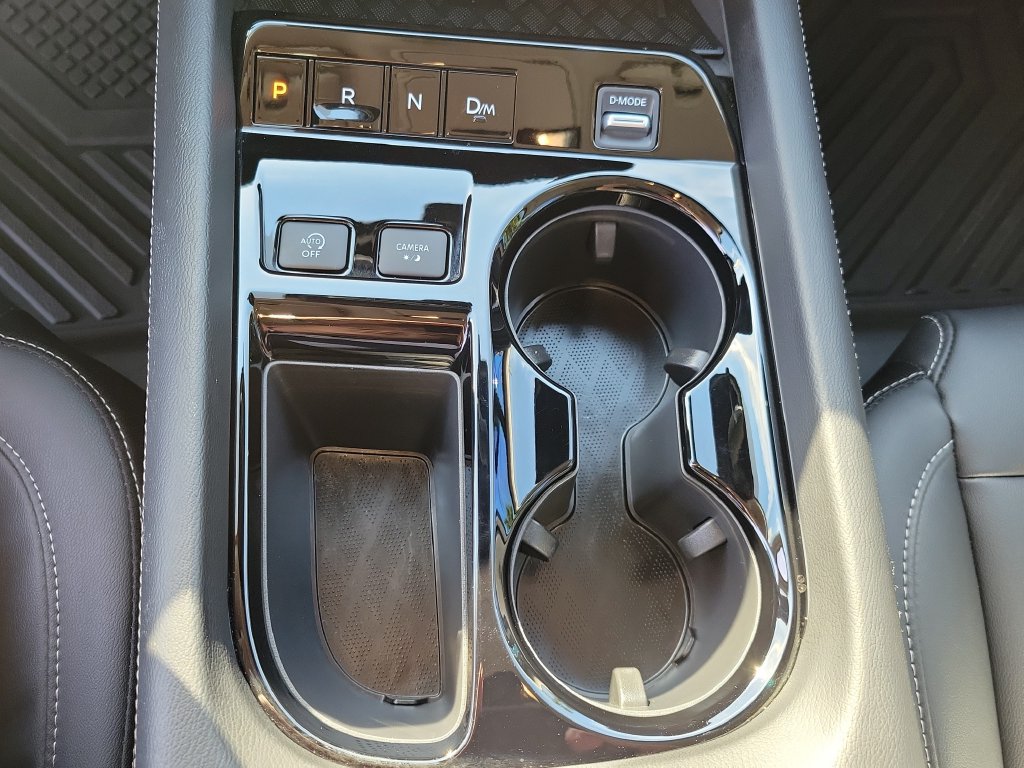 Used 2025 Nissan Murano SV FWD image 36