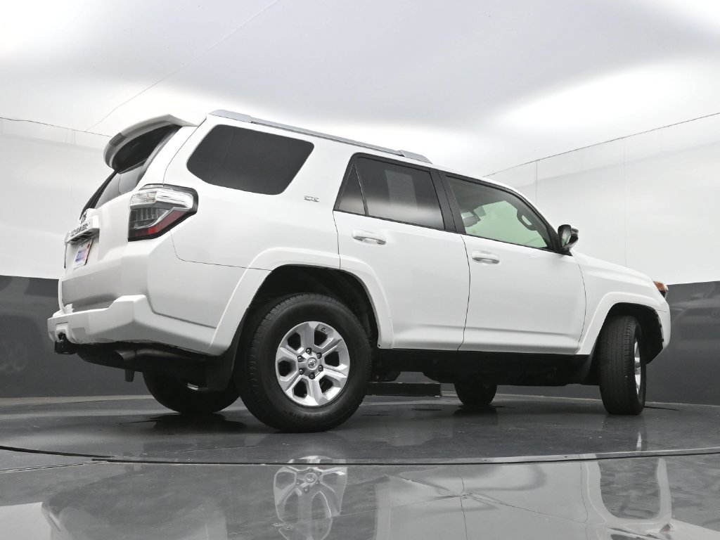 Used 2016 Toyota 4Runner SR5 Premium RWD image 30