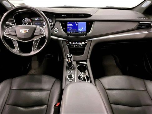 Used 2024 Cadillac XT5 Sportv image 15