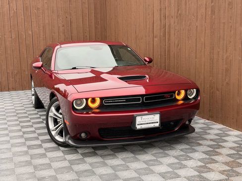 Used 2022 Dodge Challenger R/T RWD image 10